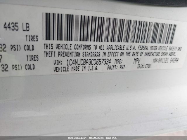 Photo 8 VIN: 1C4NJCBA3CD657334 - JEEP COMPASS 