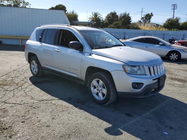 Photo 3 VIN: 1C4NJCBA3DD244170 - JEEP COMPASS SP 