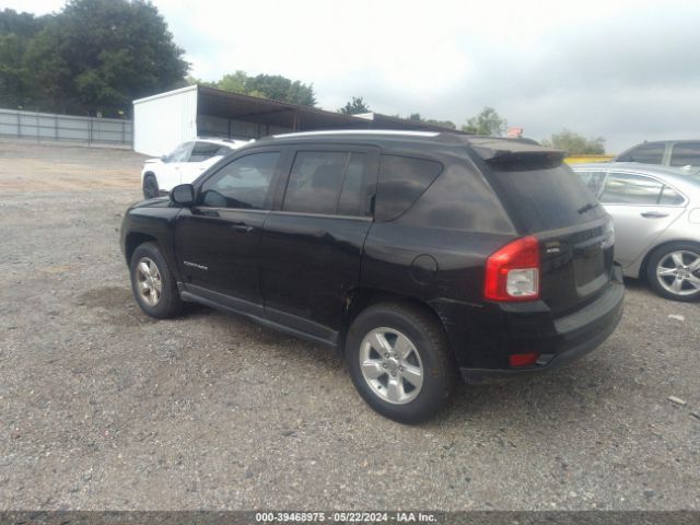 Photo 2 VIN: 1C4NJCBA3DD264628 - JEEP COMPASS 