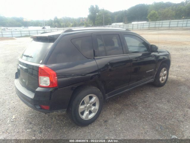 Photo 3 VIN: 1C4NJCBA3DD264628 - JEEP COMPASS 