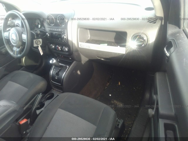 Photo 4 VIN: 1C4NJCBA3ED536046 - JEEP COMPASS 