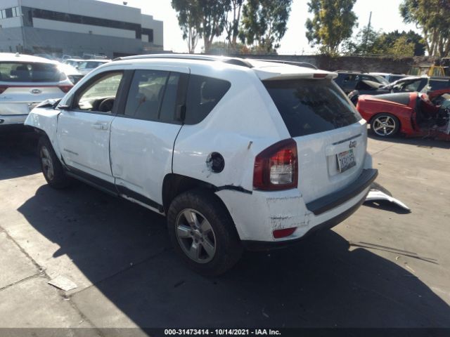 Photo 2 VIN: 1C4NJCBA3FD250523 - JEEP COMPASS 