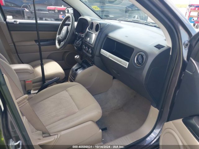 Photo 4 VIN: 1C4NJCBA3FD372993 - JEEP COMPASS 