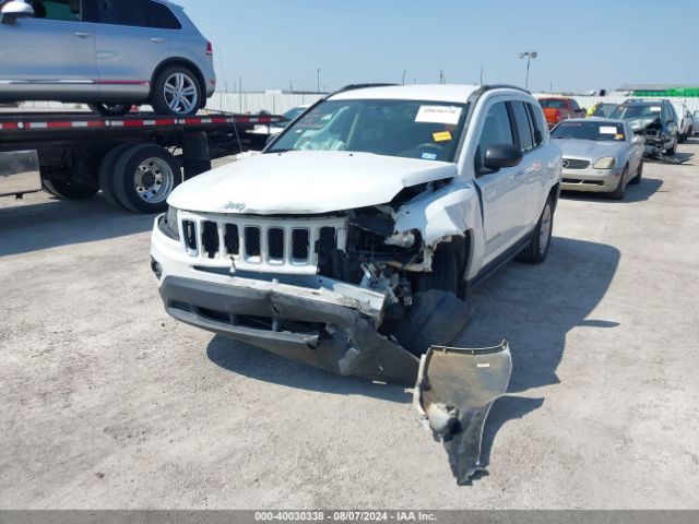 Photo 5 VIN: 1C4NJCBA3GD568644 - JEEP COMPASS 