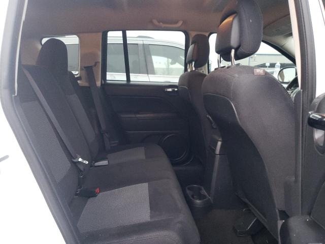 Photo 9 VIN: 1C4NJCBA3GD611041 - JEEP COMPASS 