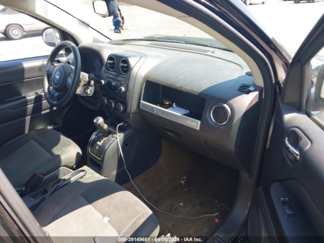 Photo 4 VIN: 1C4NJCBA3GD665441 - JEEP COMPASS 