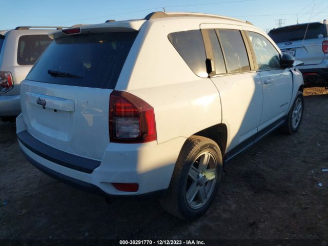 Photo 3 VIN: 1C4NJCBA3GD699718 - JEEP COMPASS 