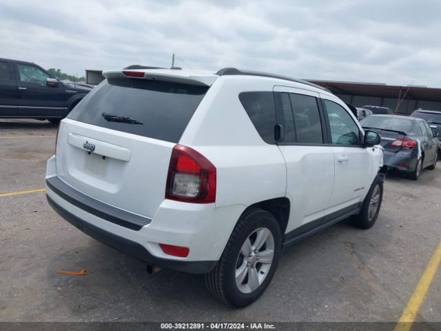 Photo 3 VIN: 1C4NJCBA3HD123094 - JEEP COMPASS 