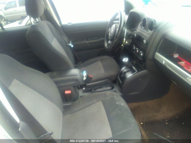 Photo 4 VIN: 1C4NJCBA4ED552496 - JEEP COMPASS 