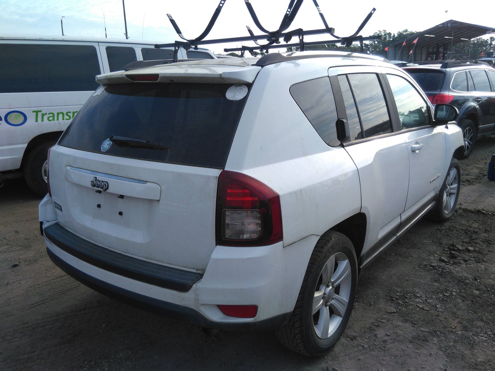 Photo 1 VIN: 1C4NJCBA4ED643395 - JEEP COMPASS FWD 4C 