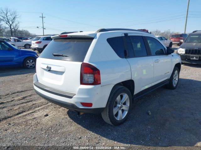 Photo 3 VIN: 1C4NJCBA4GD518724 - JEEP COMPASS 