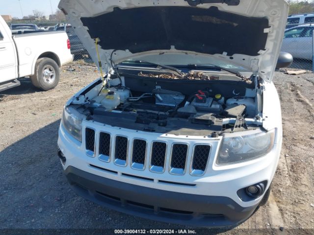 Photo 9 VIN: 1C4NJCBA4GD518724 - JEEP COMPASS 