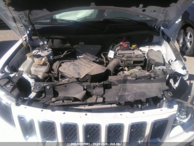 Photo 9 VIN: 1C4NJCBA4HD186799 - JEEP COMPASS 