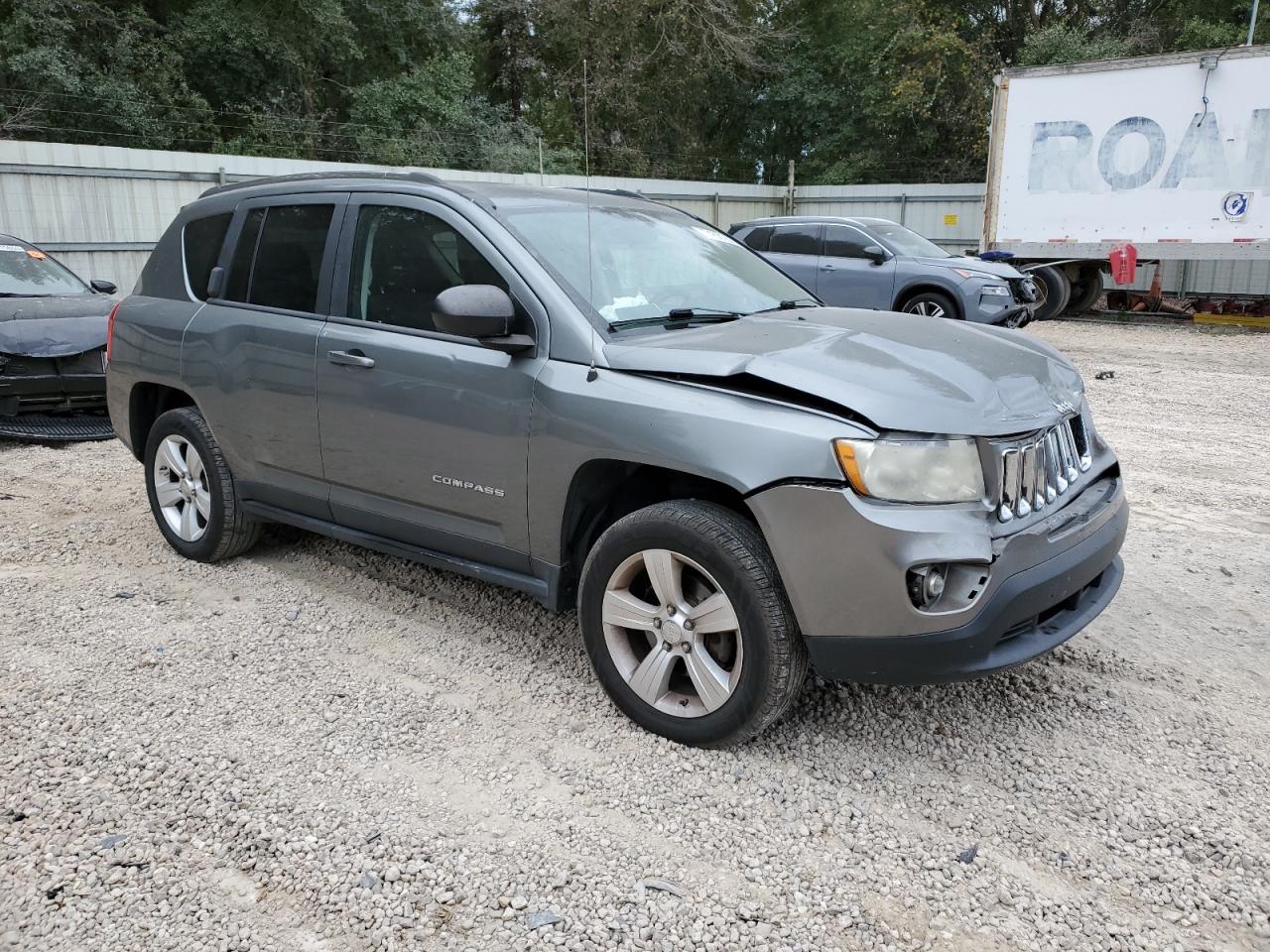 Photo 3 VIN: 1C4NJCBA5CD504213 - JEEP COMPASS 