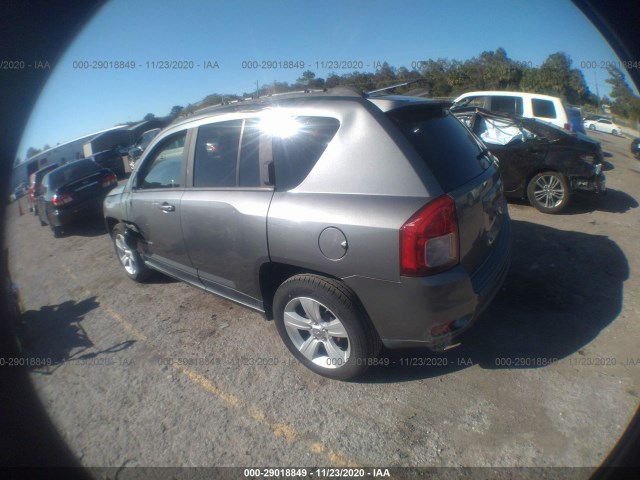 Photo 2 VIN: 1C4NJCBA5CD553945 - JEEP COMPASS 