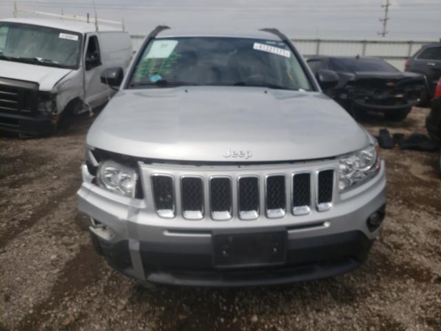 Photo 8 VIN: 1C4NJCBA5DD272424 - JEEP COMPASS SP 