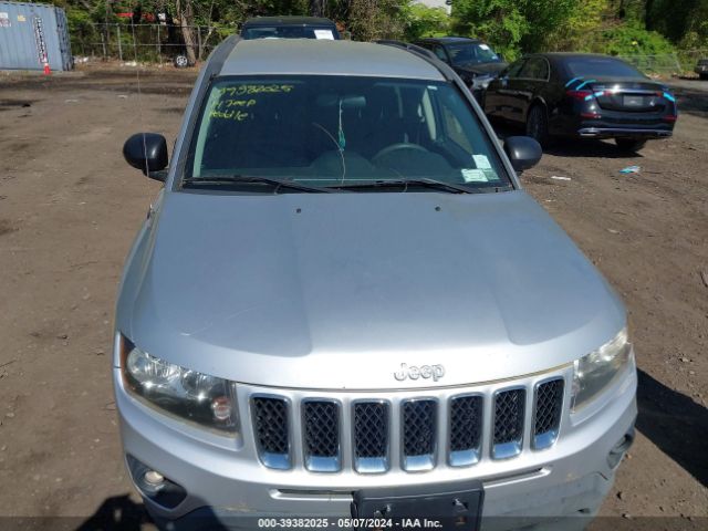 Photo 5 VIN: 1C4NJCBA5ED539210 - JEEP COMPASS 