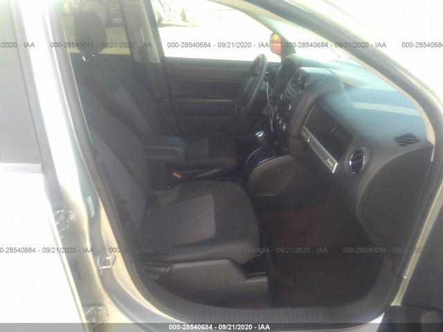 Photo 4 VIN: 1C4NJCBA5ED545329 - JEEP COMPASS 