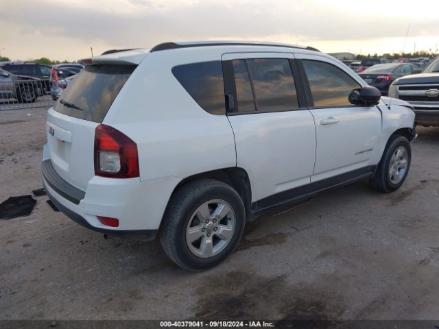 Photo 3 VIN: 1C4NJCBA5FD219404 - JEEP COMPASS 