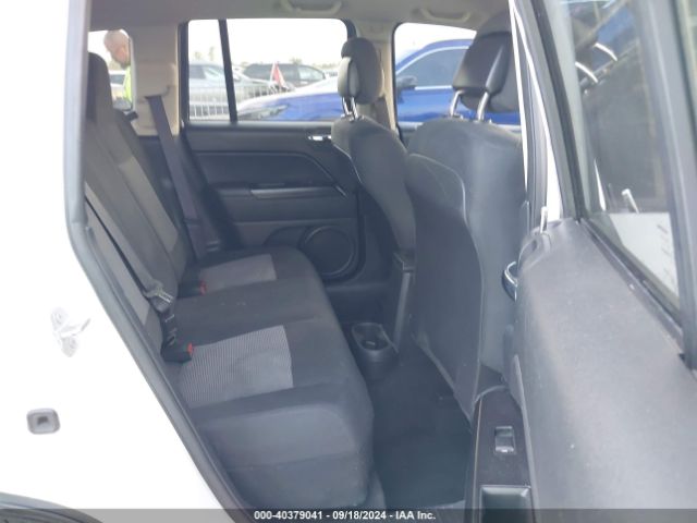 Photo 7 VIN: 1C4NJCBA5FD219404 - JEEP COMPASS 