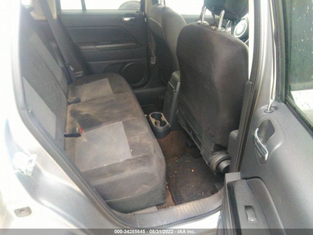 Photo 7 VIN: 1C4NJCBA5GD560965 - JEEP COMPASS 