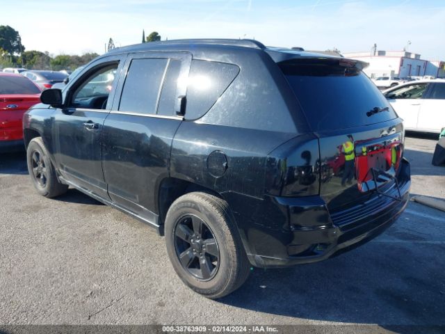 Photo 2 VIN: 1C4NJCBA5GD651914 - JEEP COMPASS 