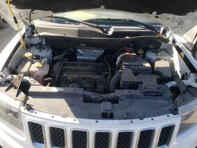 Photo 6 VIN: 1C4NJCBA5GD687800 - JEEP COMPASS SP 