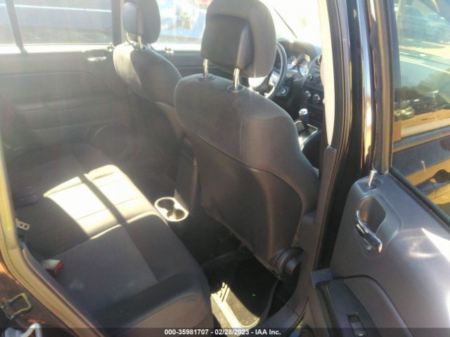 Photo 7 VIN: 1C4NJCBA6DD244177 - JEEP COMPASS 