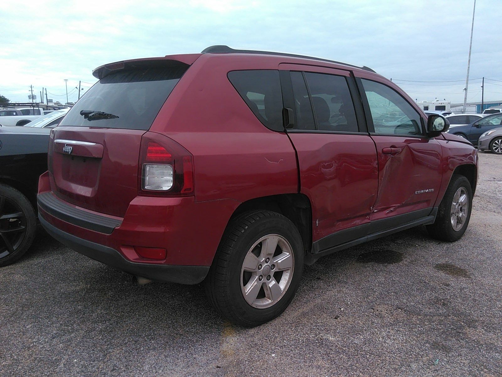 Photo 3 VIN: 1C4NJCBA6ED881555 - JEEP COMPASS FWD 4C 