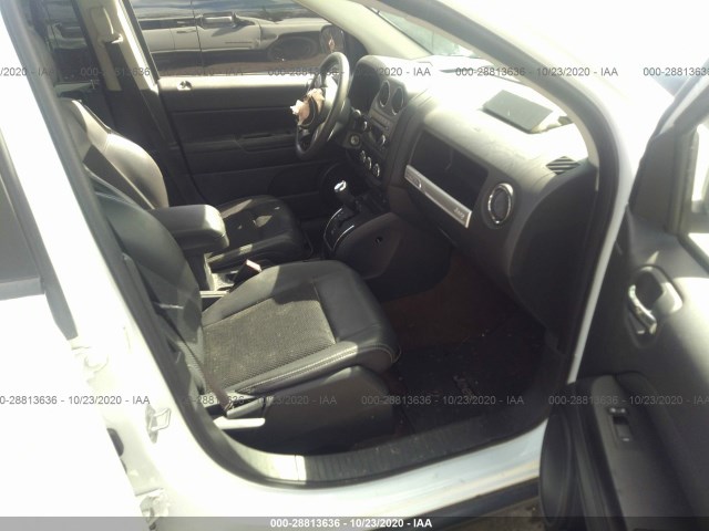 Photo 4 VIN: 1C4NJCBA6FD281359 - JEEP COMPASS 