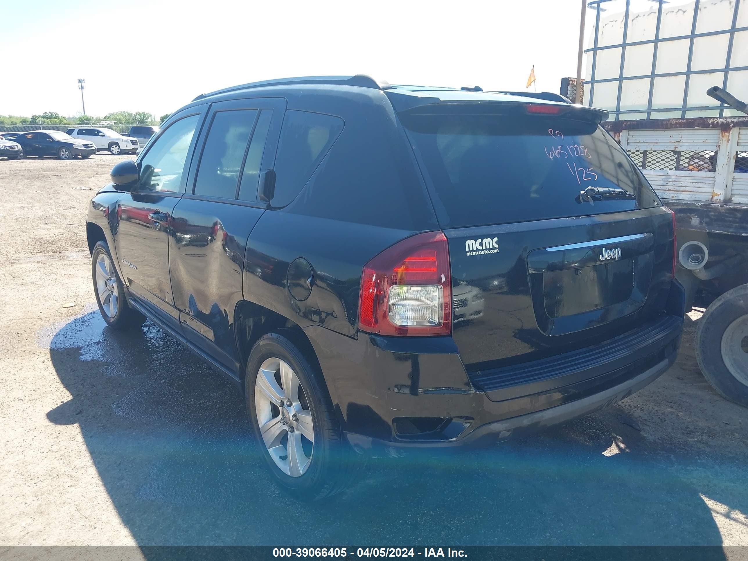 Photo 2 VIN: 1C4NJCBA6GD559596 - JEEP COMPASS 