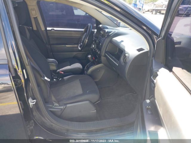 Photo 4 VIN: 1C4NJCBA6GD559873 - JEEP COMPASS 