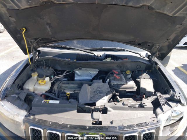 Photo 9 VIN: 1C4NJCBA6GD559873 - JEEP COMPASS 