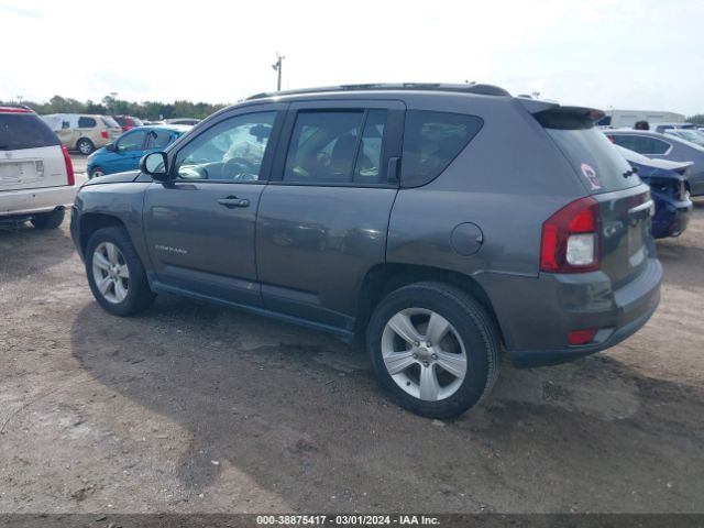 Photo 2 VIN: 1C4NJCBA6GD688647 - JEEP COMPASS 