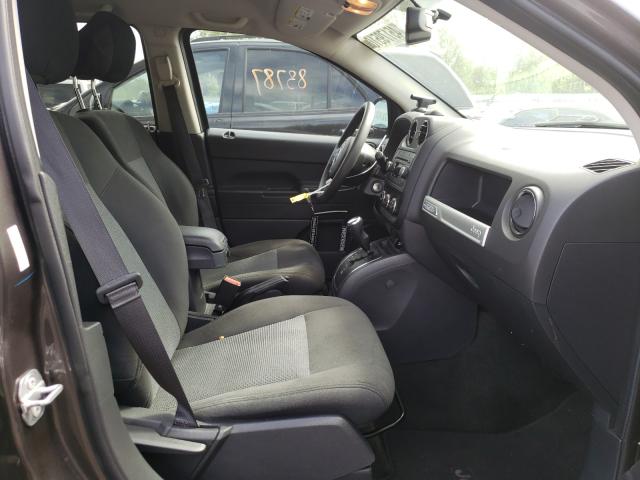 Photo 4 VIN: 1C4NJCBA6GD739161 - JEEP COMPASS 