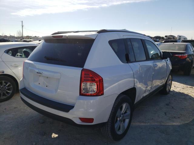 Photo 2 VIN: 1C4NJCBA7CD500650 - JEEP COMPASS 