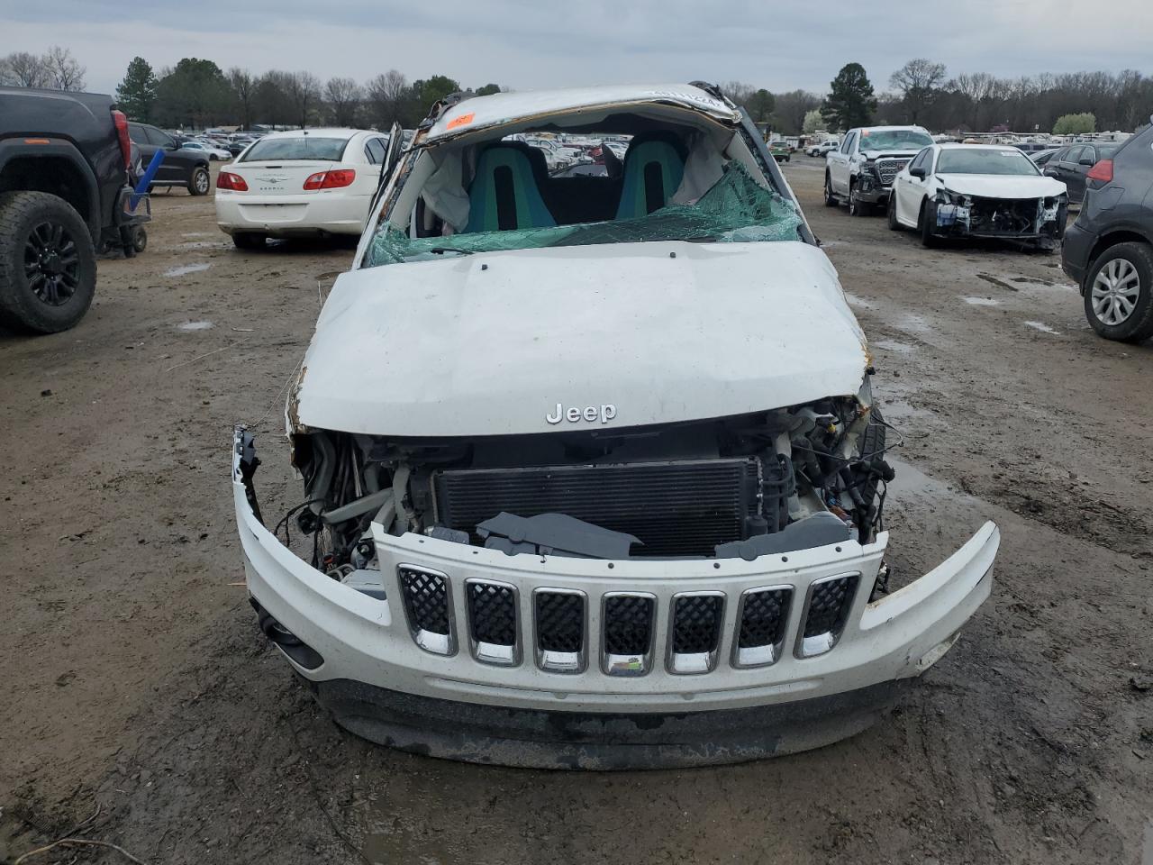 Photo 4 VIN: 1C4NJCBA7ED666489 - JEEP COMPASS 