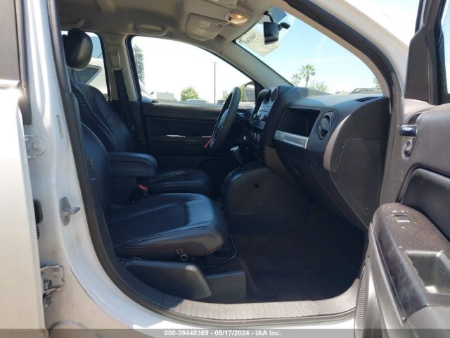 Photo 4 VIN: 1C4NJCBA7FD126223 - JEEP COMPASS 