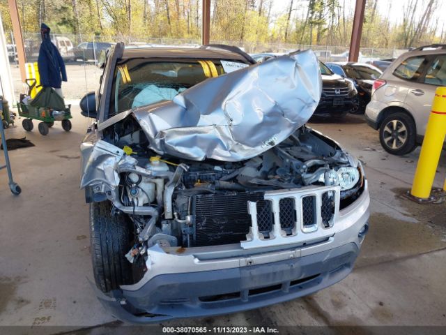 Photo 5 VIN: 1C4NJCBA7FD313137 - JEEP COMPASS 