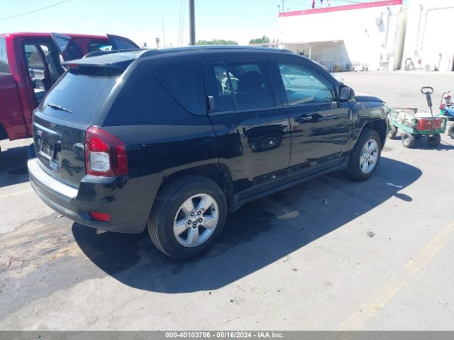 Photo 3 VIN: 1C4NJCBA7FD436954 - JEEP COMPASS 