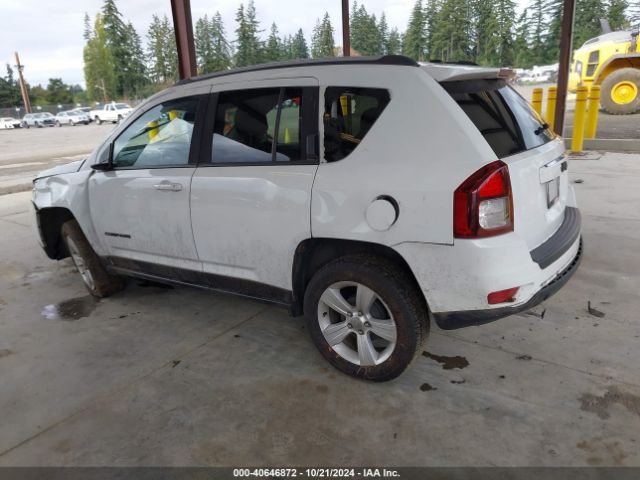 Photo 2 VIN: 1C4NJCBA7GD615819 - JEEP COMPASS 