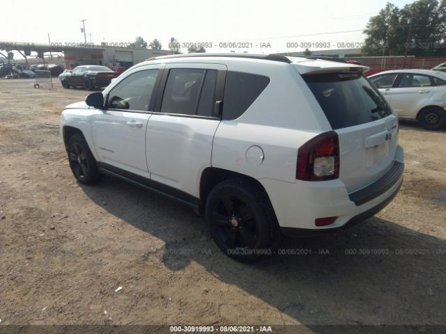 Photo 2 VIN: 1C4NJCBA7GD666155 - JEEP COMPASS 