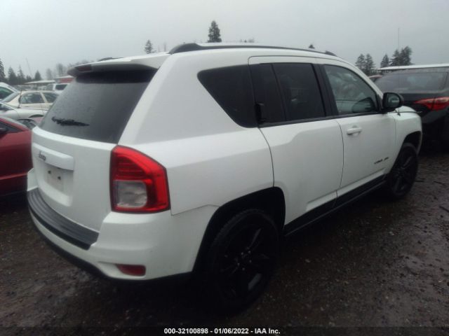 Photo 3 VIN: 1C4NJCBA8CD626404 - JEEP COMPASS 