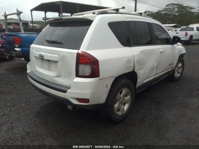 Photo 3 VIN: 1C4NJCBA8ED515130 - JEEP COMPASS 