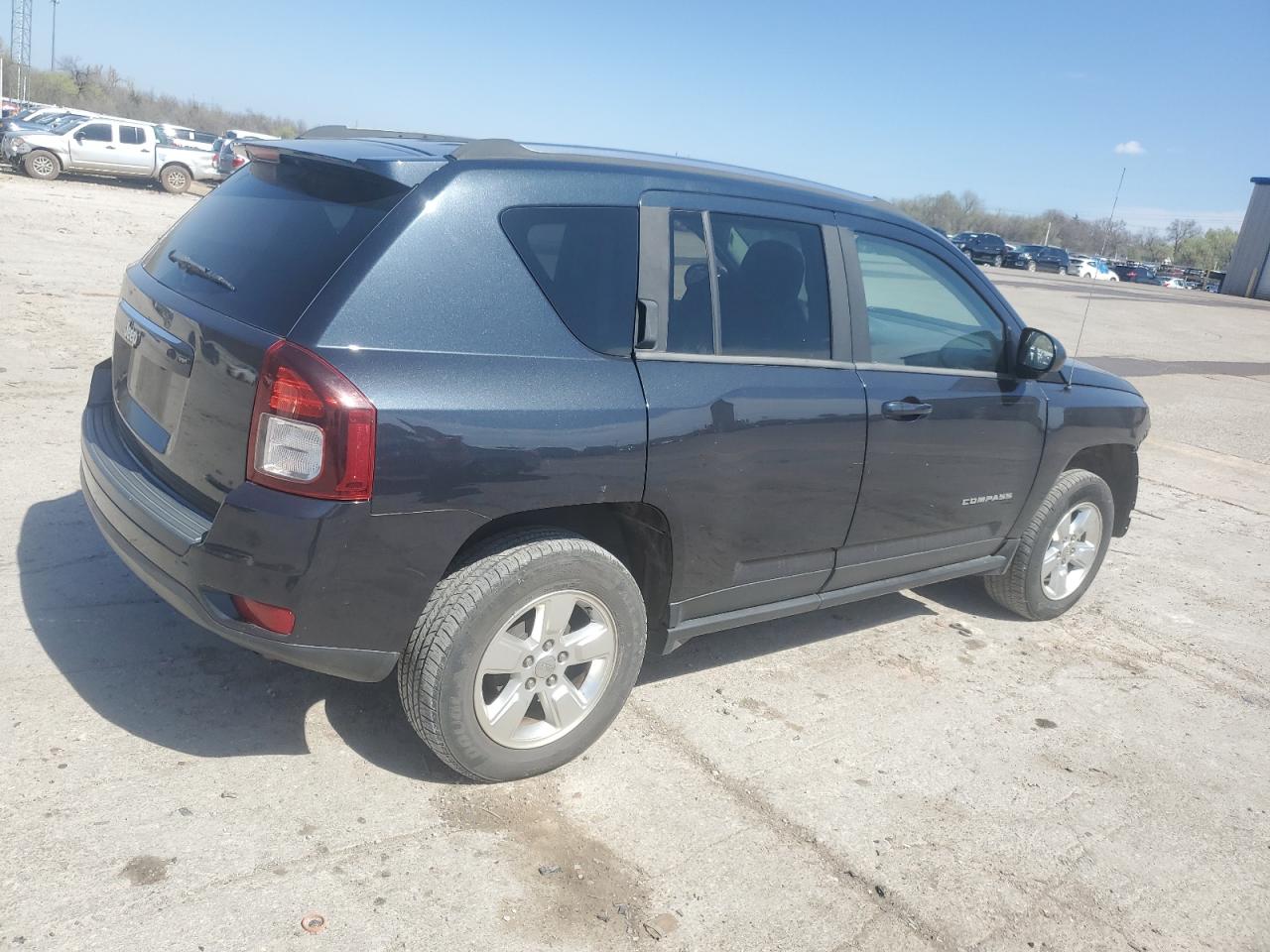 Photo 2 VIN: 1C4NJCBA8ED593553 - JEEP COMPASS 