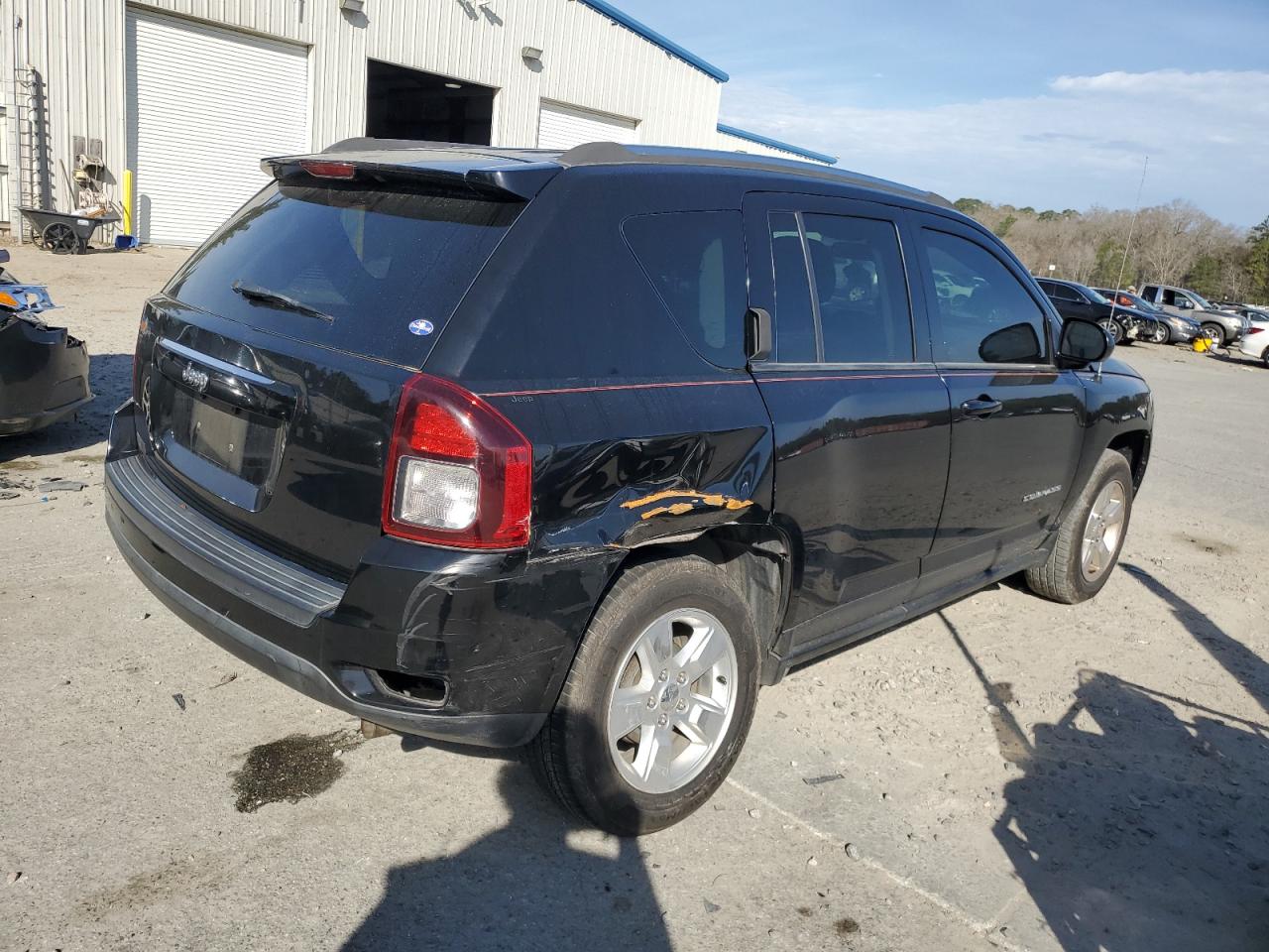 Photo 2 VIN: 1C4NJCBA8ED743032 - JEEP COMPASS 