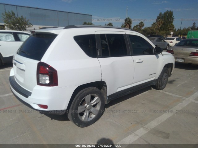 Photo 3 VIN: 1C4NJCBA8GD634010 - JEEP COMPASS 