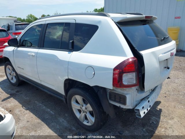 Photo 2 VIN: 1C4NJCBA8GD664897 - JEEP COMPASS 