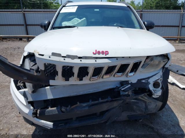 Photo 5 VIN: 1C4NJCBA8GD664897 - JEEP COMPASS 