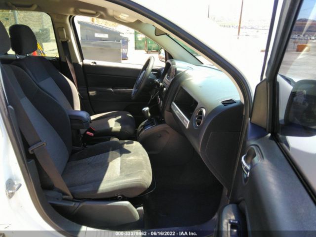 Photo 4 VIN: 1C4NJCBA9ED651699 - JEEP COMPASS 